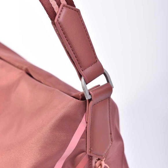 Hedgren Drive Large Hobo Shoulder Bag - Picture 2 of 8